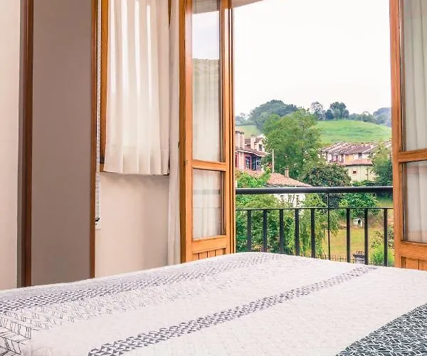 Ξενοδοχείο Plaza Onís