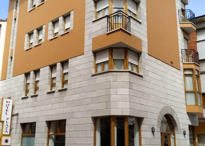 Ξενοδοχείο Plaza Onís